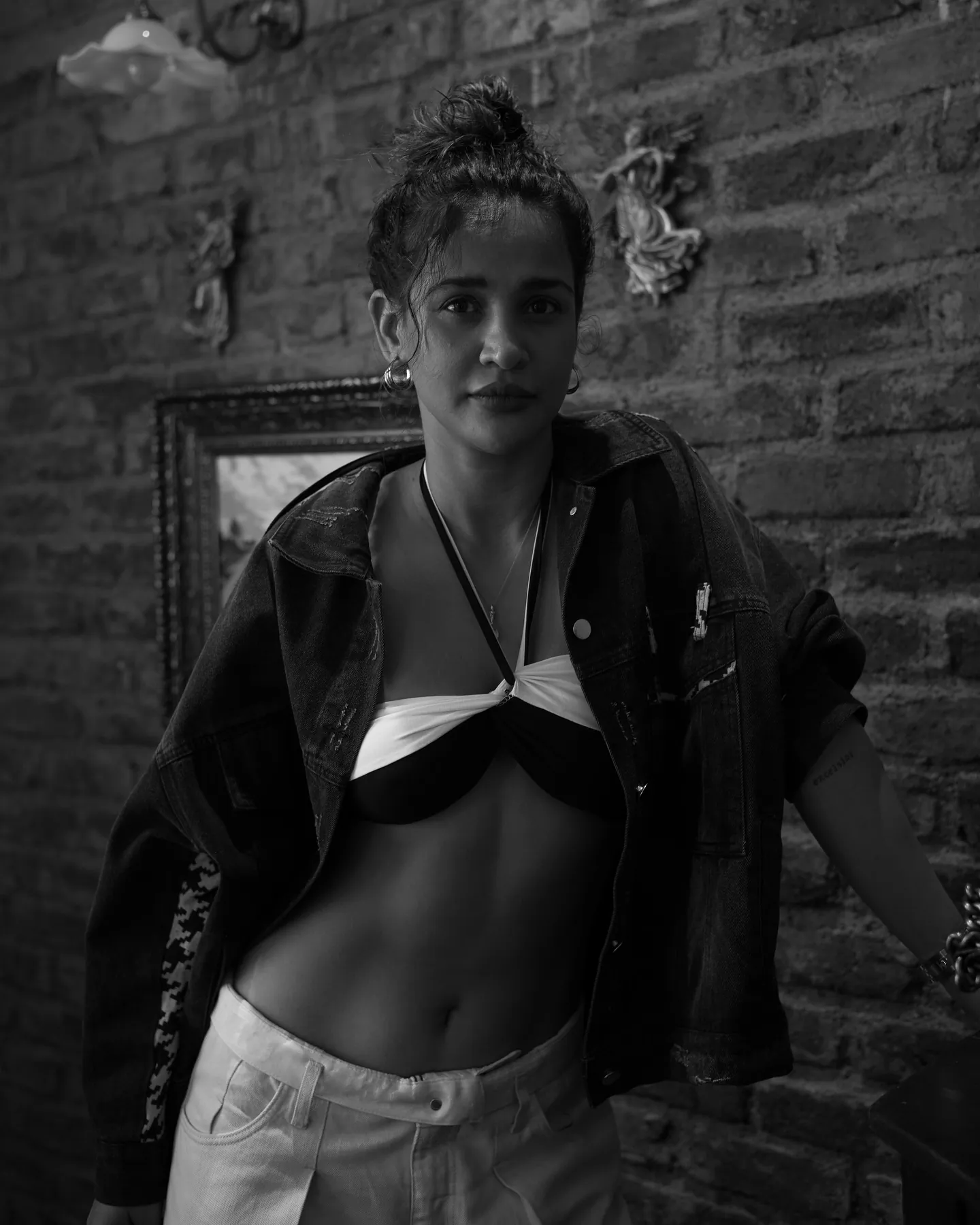 Aisha Sharma - aisha-sharma-hot-14.webp